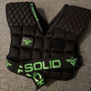Rock Solid RSS Shoulder Pads Black L
